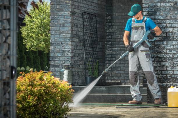 Best Driveway Pressure Washing  in Country Club Hills, MO